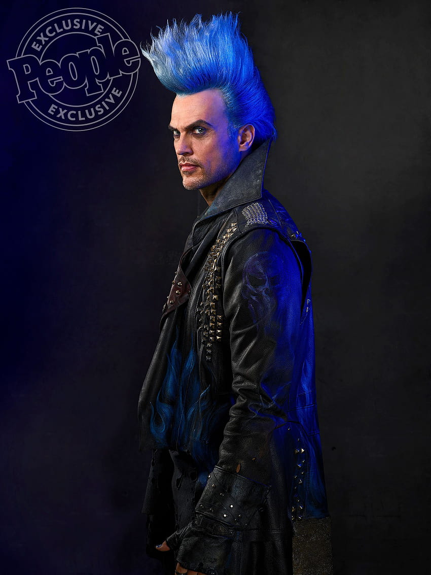 See the First of Cheyenne Jackson's 'Outrageous' Look as Hades in Descendants 3 HD phone wallpaper