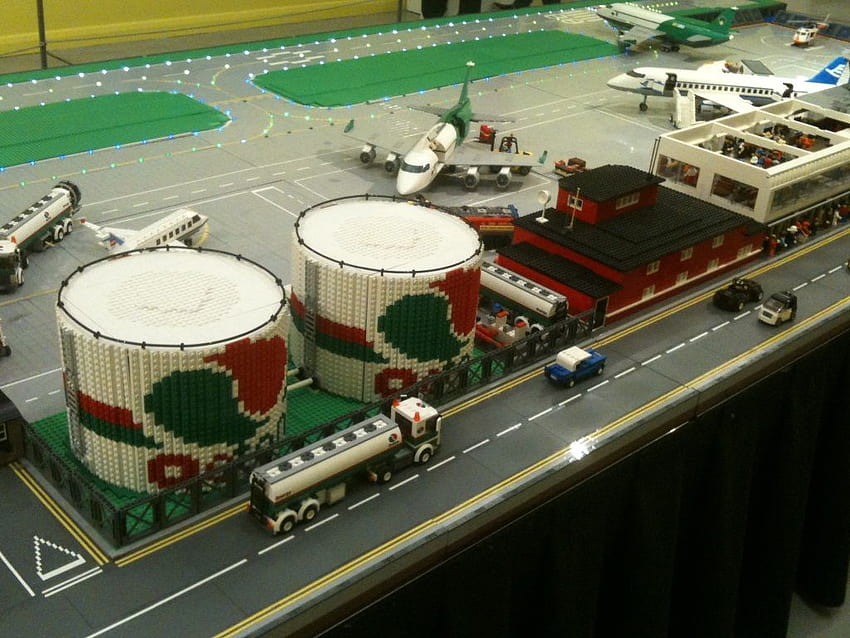 An Octan Oil Depot for my Lego trains, octan club HD wallpaper