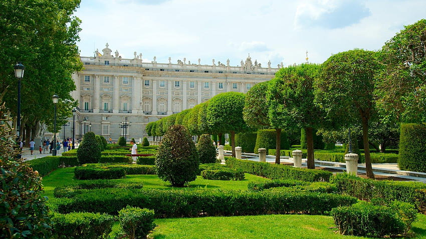 Ogrody i parki: widok na madrycką Prowansję, pałac królewski w Madrycie Tapeta HD