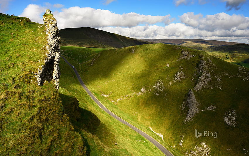 Winnats Pass in the Peak District of Derbyshire, England HD wallpaper