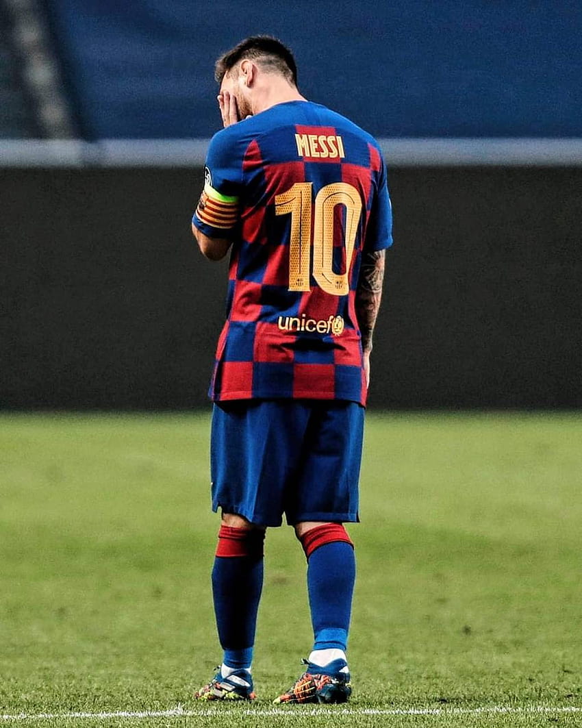 Messi: Cầu thủ bóng đá nổi tiếng Lionel Messi luôn được ngưỡng mộ và ngợi ca vì tốc độ, kỹ năng và ảo thuật trên sân cỏ. Đối với những fan hâm mộ Messi, xem hình ảnh liên quan đến anh là một trải nghiệm đầy cảm xúc và kích thích. Hãy cùng khám phá những khoảnh khắc đặc biệt của cầu thủ giỏi nhất hành tinh này.