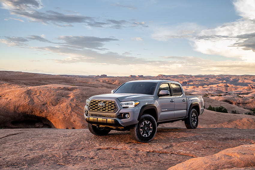 Leader of the Pack: A Slew of New Upgrades Keeps 2020 Toyota Tacoma in Front HD wallpaper