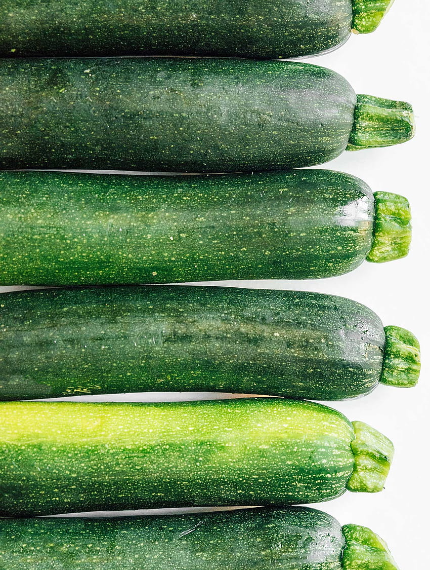 Zucchini 101: Everything You Need To Know About Zucchini Squash HD phone wallpaper