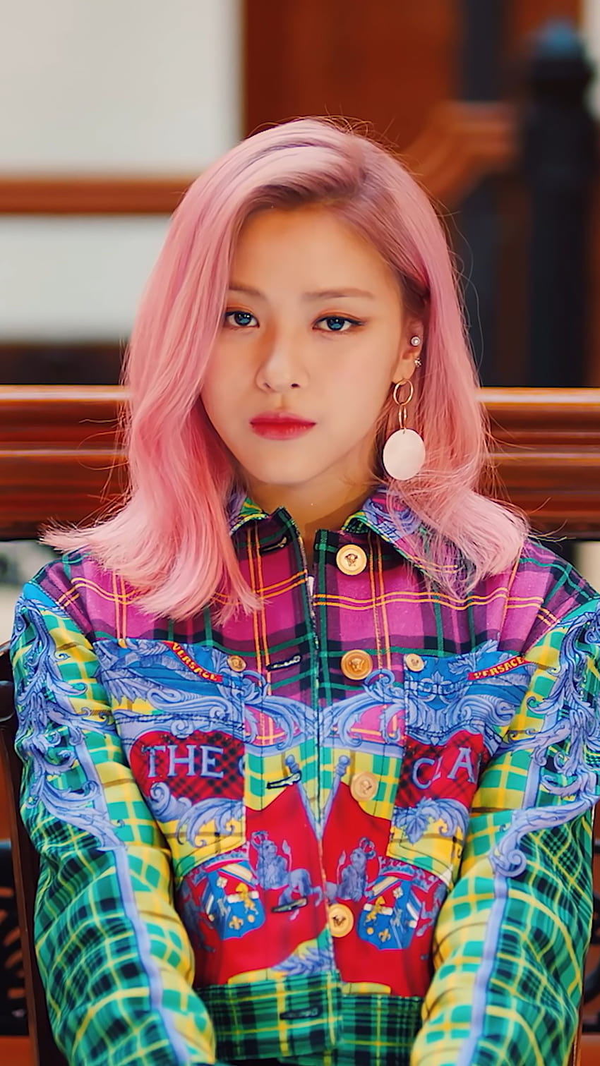 330787 ITZY, ICY, Ryujin, Pink Hair, phone , Backgrounds, and, itzy 2022 HD phone wallpaper