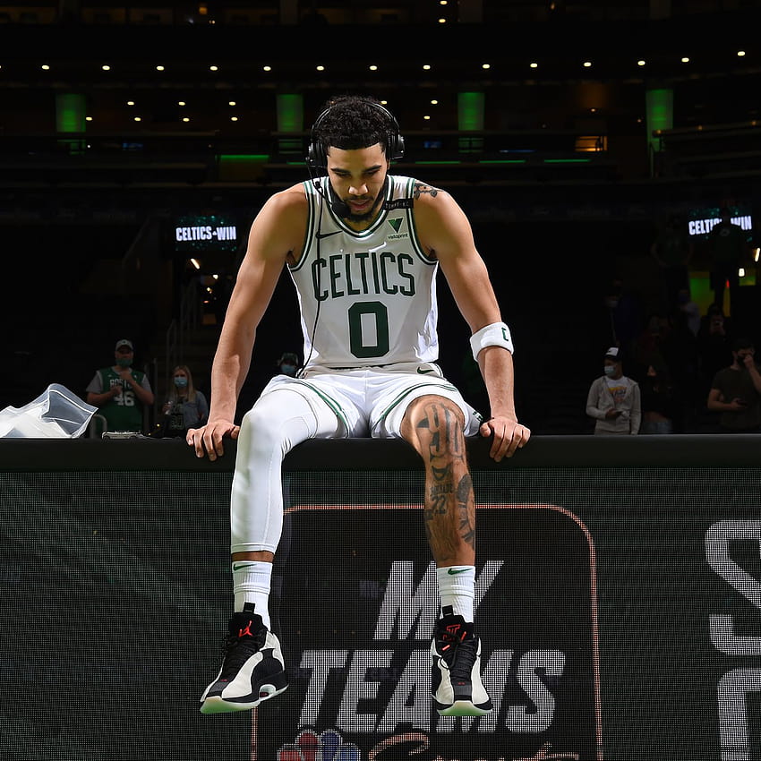 Jayson Tatums Vermögen: Sieg der Boston Celtics und Wohltätigkeit HD-Handy-Hintergrundbild