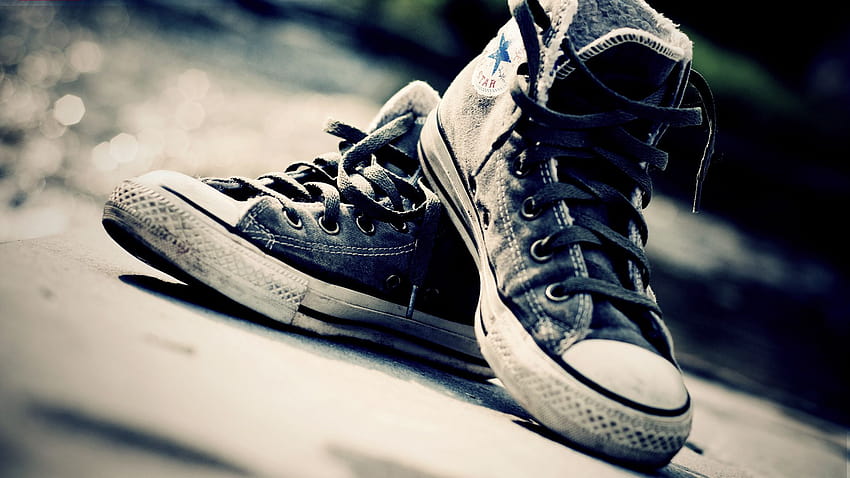 Old School Music posted by Ethan Anderson, old time shoes HD wallpaper