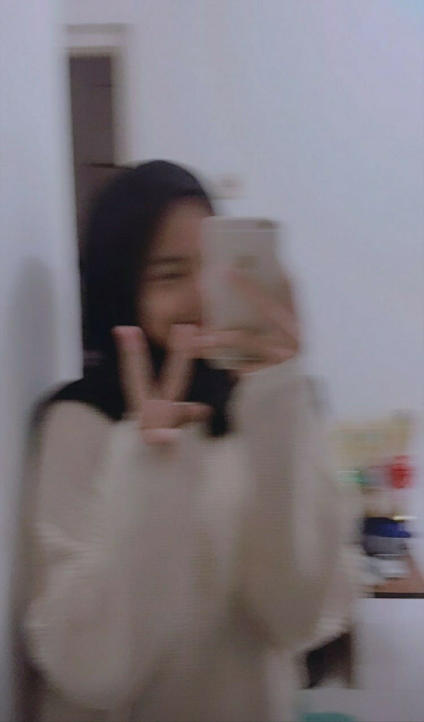 Mirror selfie hijab di tahun 2020, iphone mirror selfie wallpaper ponsel HD