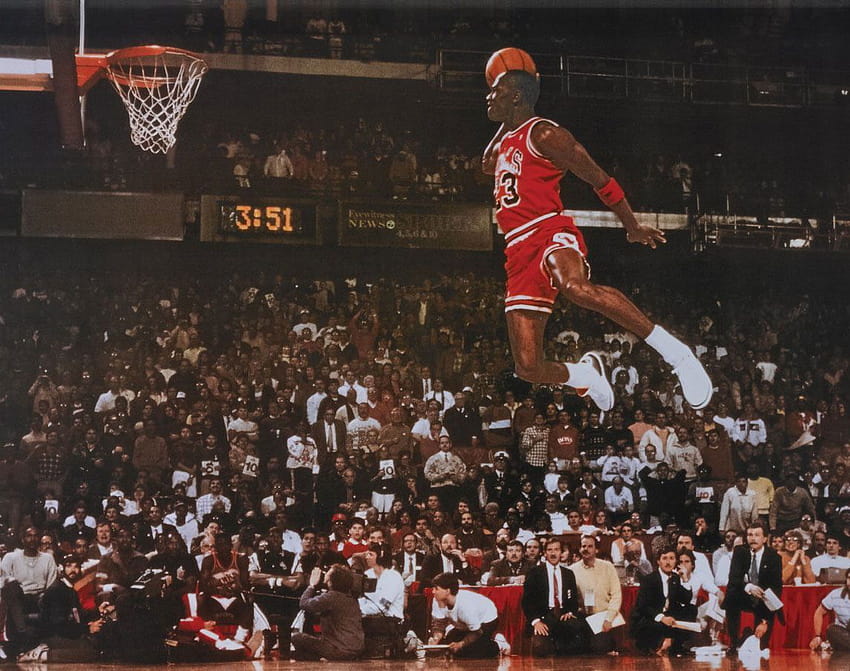 Michael Jordan wygrywa konkurs wsadów w butach Air Jordan 3, michael jordan vintage Tapeta HD