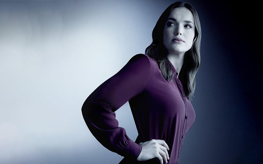 3840x2400 Elizabeth Henstridge 3840x2400 Resolution Hd Wallpaper Pxfuel 8385