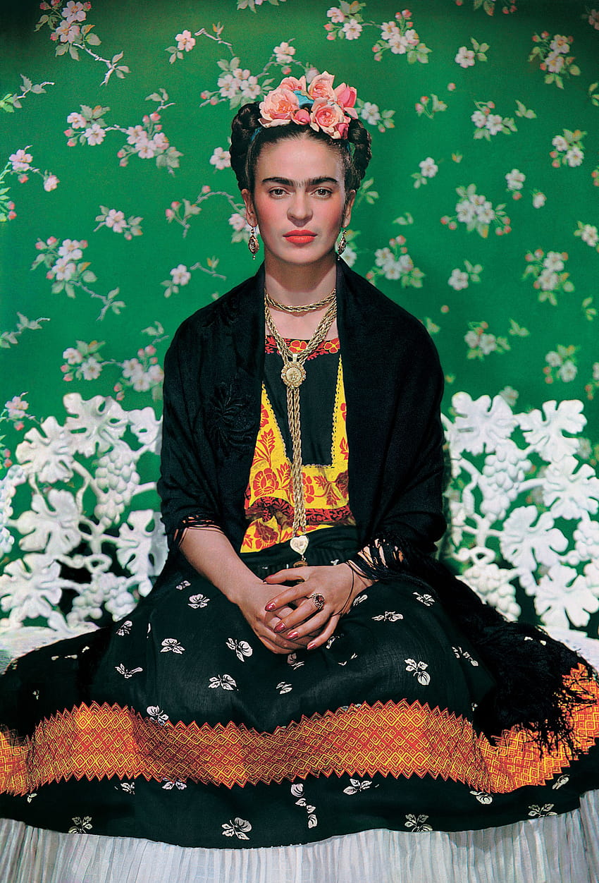 Frida Kahlo: artis Meksiko yang menggunakan mode untuk membuat pernyataan politik yang kuat, pakaian tradisional Meksiko wallpaper ponsel HD