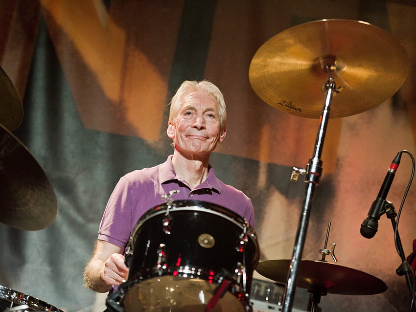 Charlie Watts, baterista de los Rolling Stones, muere a los 80 años fondo de pantalla