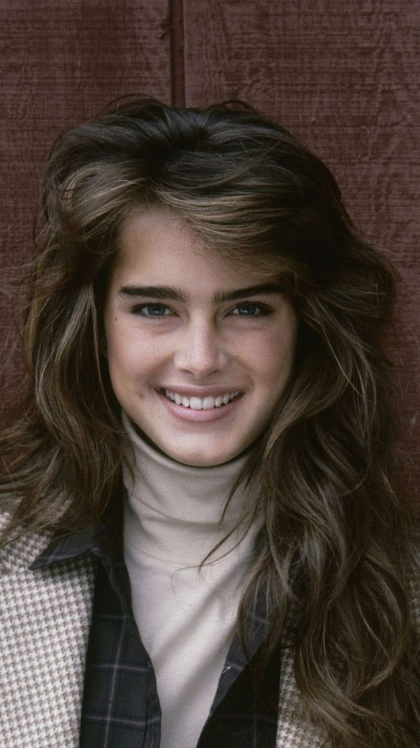 magnificent Celebrity, smile, Brooke Shields, 750x1334 HD phone wallpaper