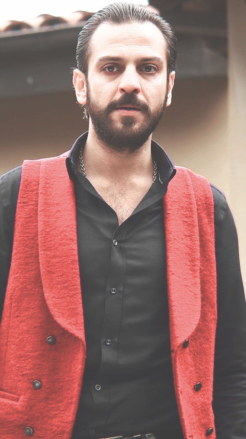 Pin on Turkish actors, vartolu saadettin HD phone wallpaper