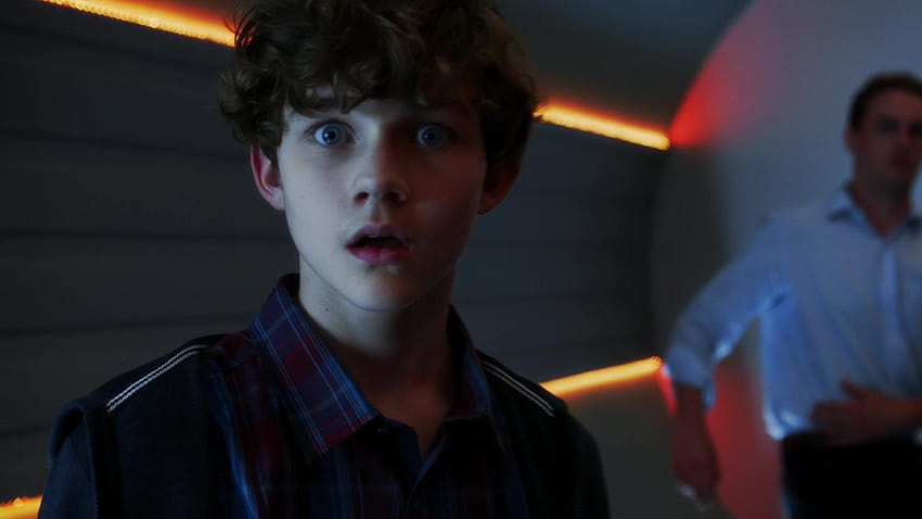 of Levi Miller in Supergirl, episode: How Does She Do It HD wallpaper