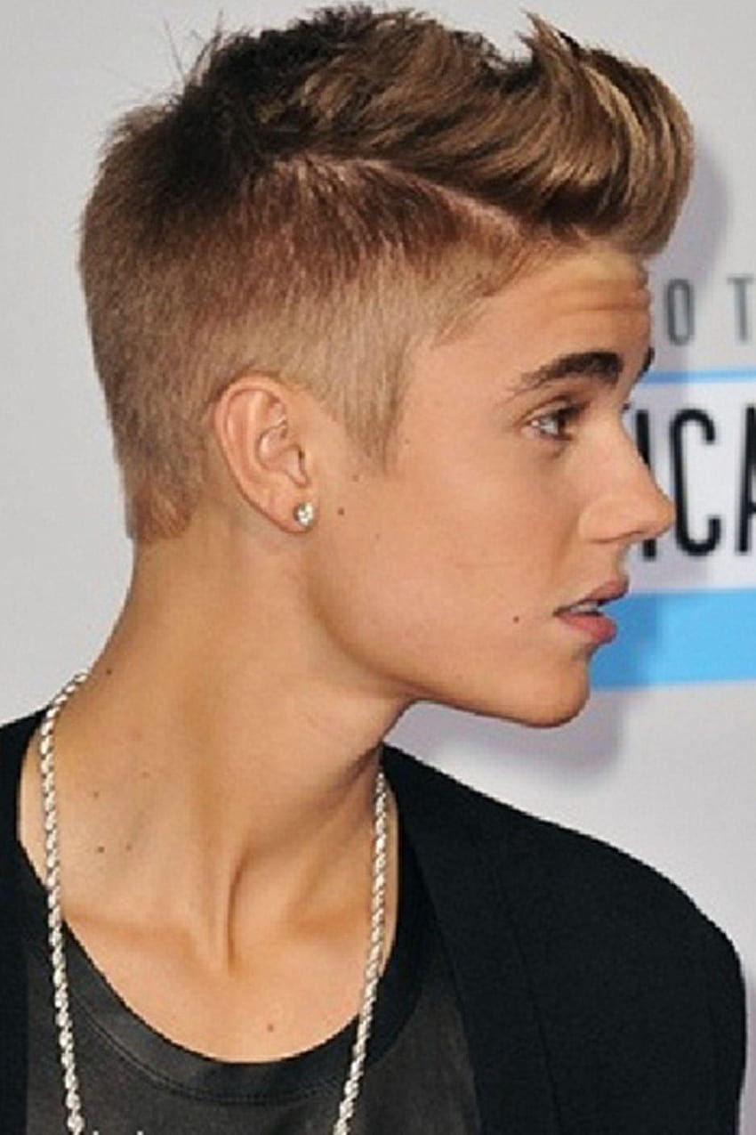 Justin Bieber's Hair Looks Like Brad Pitt in 'Legends of the Fall' | Us  Weekly