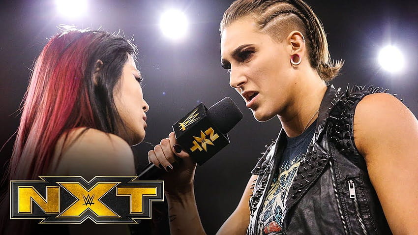 Rhea Ripley konfrontuje się z Io Shirai: WWE NXT, 16 października 2019 r., gwiazdy wwe nxt Tapeta HD