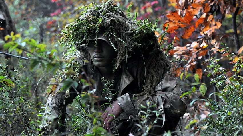 Soldiers men camouflage ghillie suit HD wallpaper