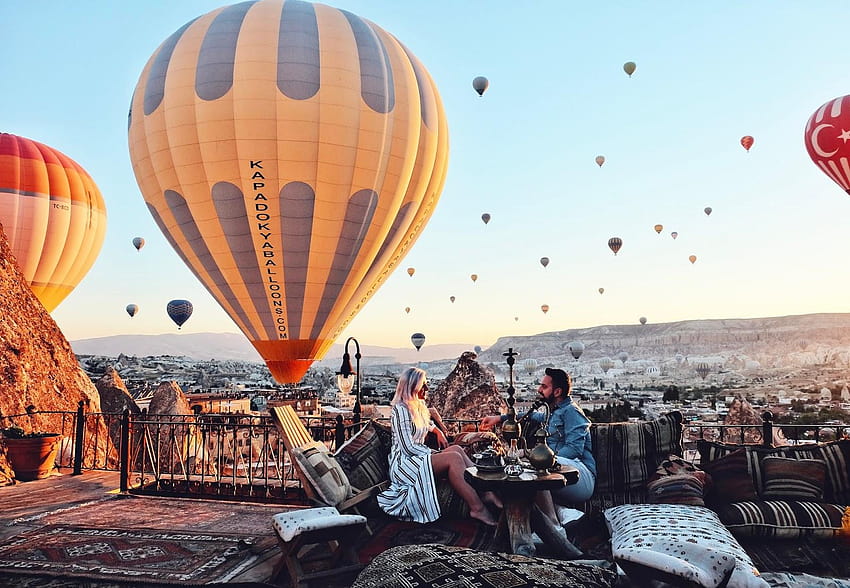 How to best explore the magical land of Cappadocia, Turkey, magical hot air  balloon evening HD wallpaper | Pxfuel