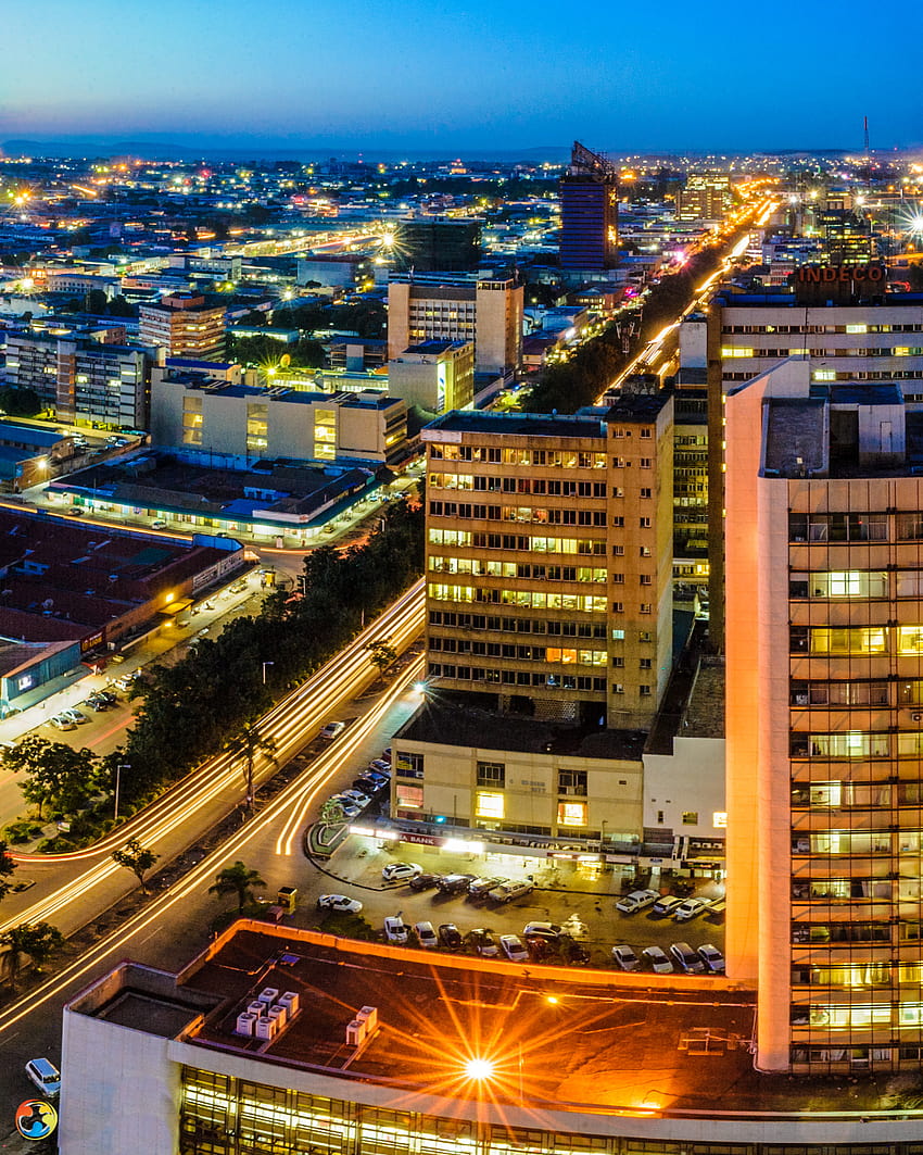 Lusaka, Zambia Lusaka telah menjadi semacam kota yang berkembang pesat akhir-akhir ini. Gedung-gedung baru bermunculan dimana-mana dan m… wallpaper ponsel HD