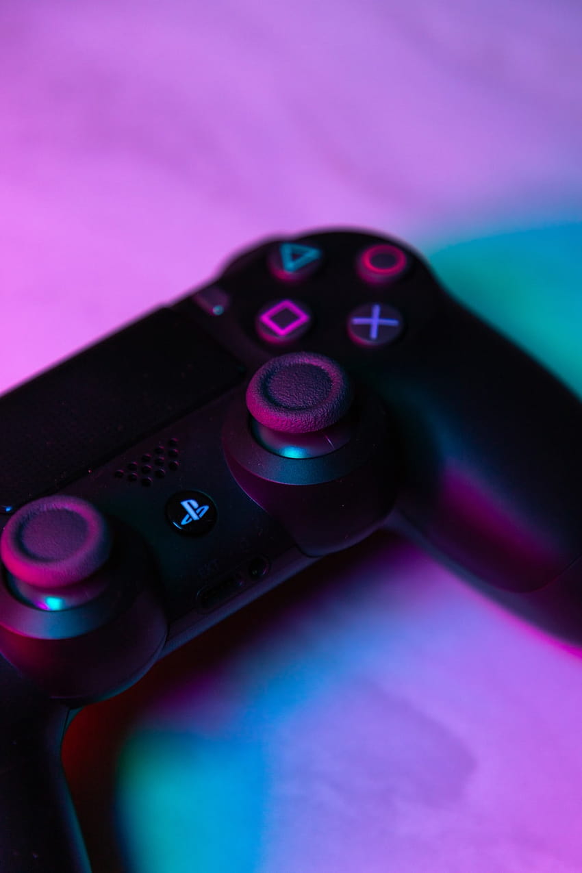 เครื่องเล่นเกมคอนโซล PS5 สีม่วงสวยงาม วอลล์เปเปอร์โทรศัพท์ HD