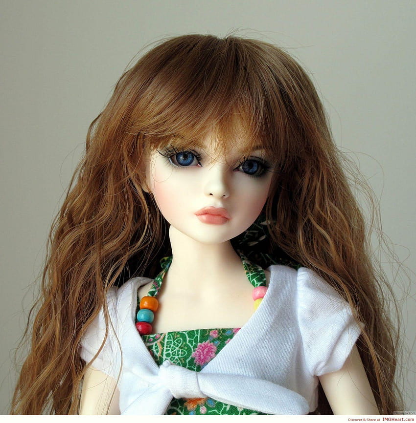bardzo urocza lalka na facebooka, lalka barbie na facebooku Tapeta na telefon HD