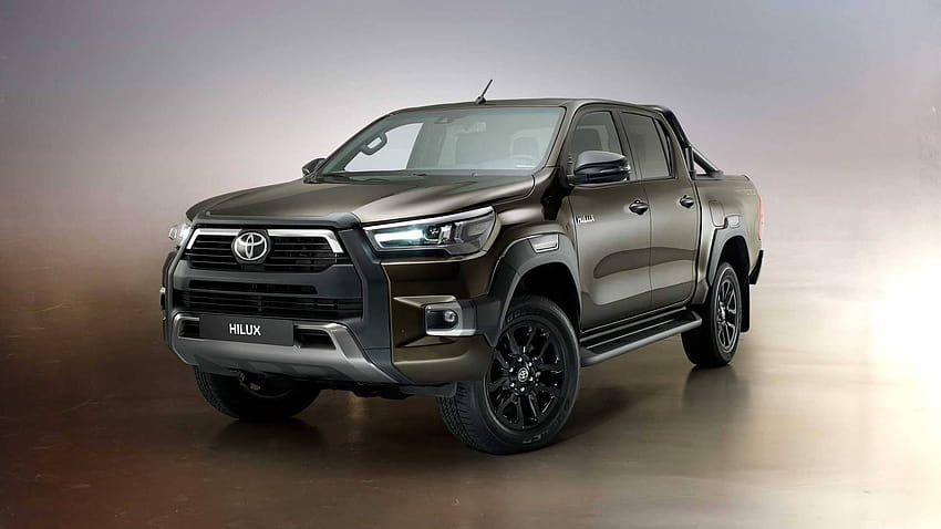 Toyota Unveils the 2021 Hilux and Fortuner, Deliveries Start This Month, fortuner legender HD wallpaper
