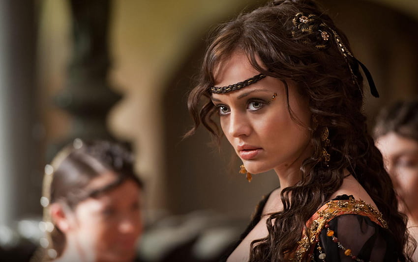 Laura Haddock As Lucrezia Donati In Da Vinci S Demons Da Vincis Demons Hd Wallpaper Pxfuel