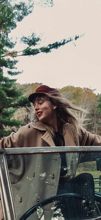 Taylor Swift Announces RED (Taylor's Version) + 'All Too Well' 10 ...