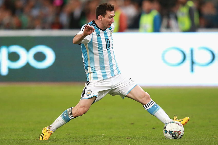 Wiadomości piłkarskie 2014: Lionel Messi patrzy na zwycięstwo Argentyny w Copa America 2015, Messi Copa America Tapeta HD