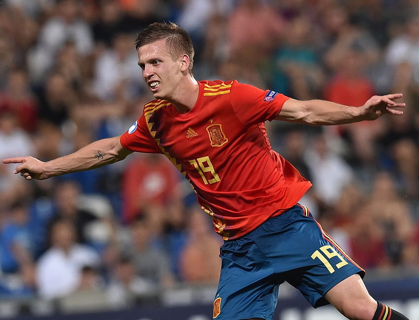 Трансферни новини: Дани Олмо остава сдържан за бъдещето си в Барселона, връзки към Реал Мадрид HD тапет
