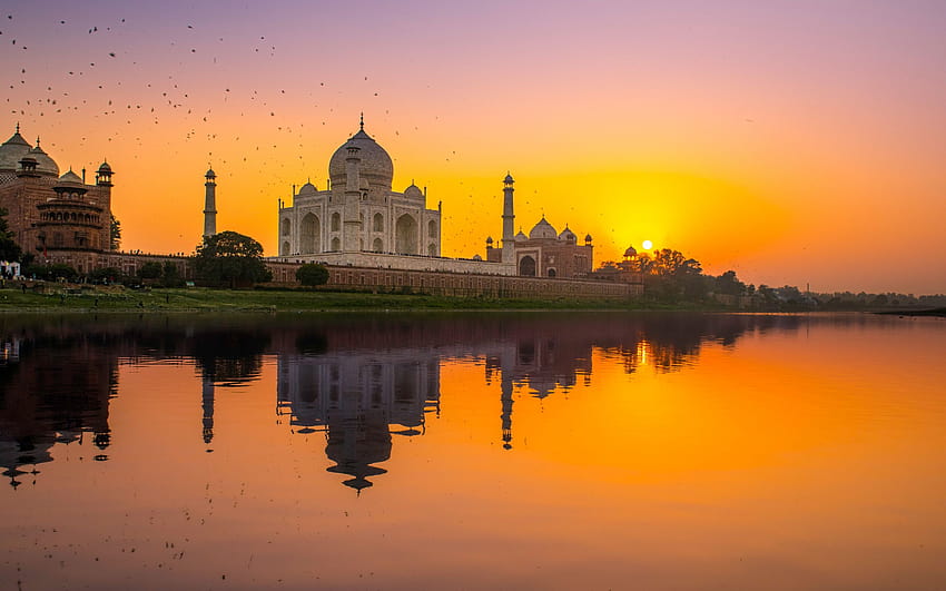 Taj Mahal, Agra, evening, sunset, landmark, Uttar Pradesh, India, Crown of the Palace, Mughal architecture with resolution 2880x1800. High Quality HD wallpaper
