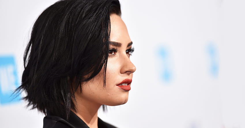 Demi Lovato parece incrível com seu novo cabelo Ombré, demi lovato 2018 papel de parede HD