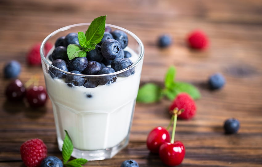 glass, berries, Breakfast, blueberries, wood, cherry, yogurt , section еда, yoghurt HD wallpaper