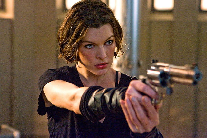 Milla Jovovich Comments on 'Resident Evil' Reboot – Fan Fest, milla jovovich 2018 HD wallpaper