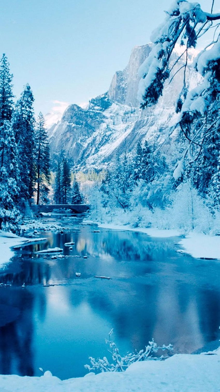 Hình nền iPhone XR mang phong cách đông đá, tuyết rơi thật đẹp mắt và đem lại cảm giác đầy ấm áp trong mùa đông lạnh giá. Hãy cùng ngắm nhìn những hình ảnh tuyệt vời này.