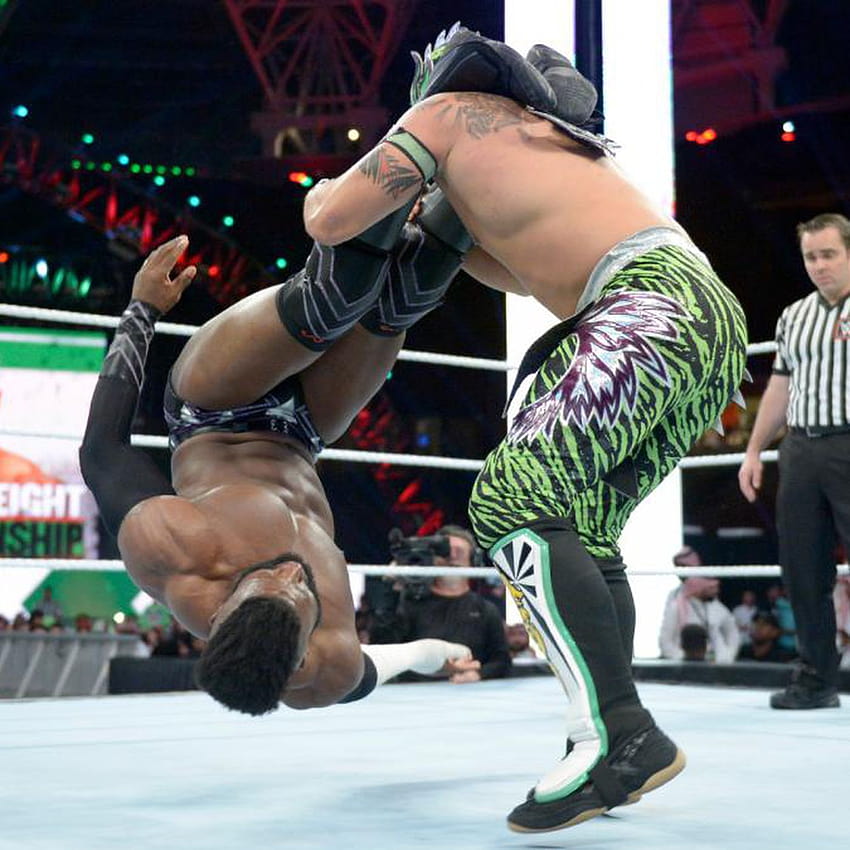 Cageside Community Star Ratings: Cedric Alexander vs. Kalisto HD phone wallpaper