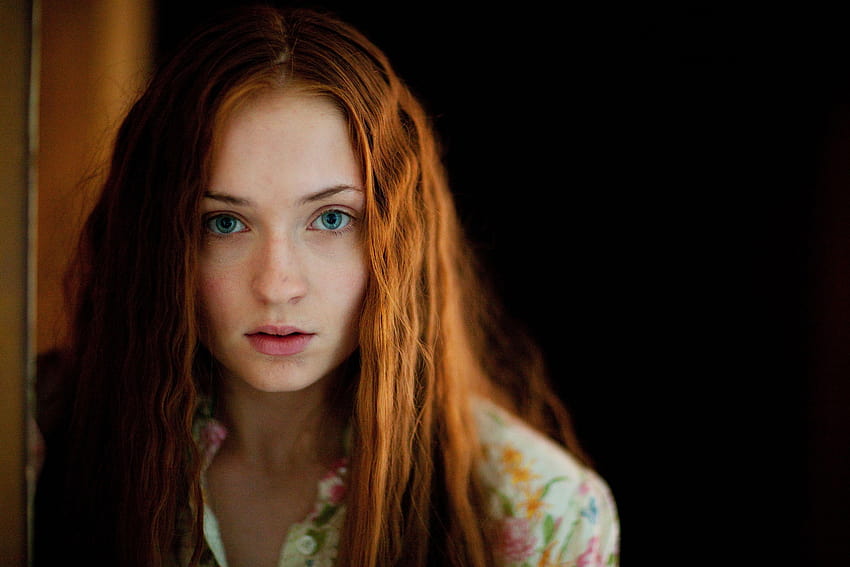 Caras Game Of Thrones Pelirrojas Sansa Stark Sophie Turner Actriz fondo de pantalla