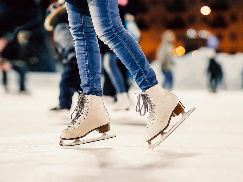 Ice rinks to skate on this summer, ice skating date HD wallpaper