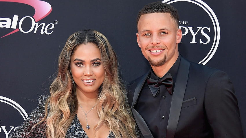 Ayesha Curry says she puts her marriage before her kids HD wallpaper