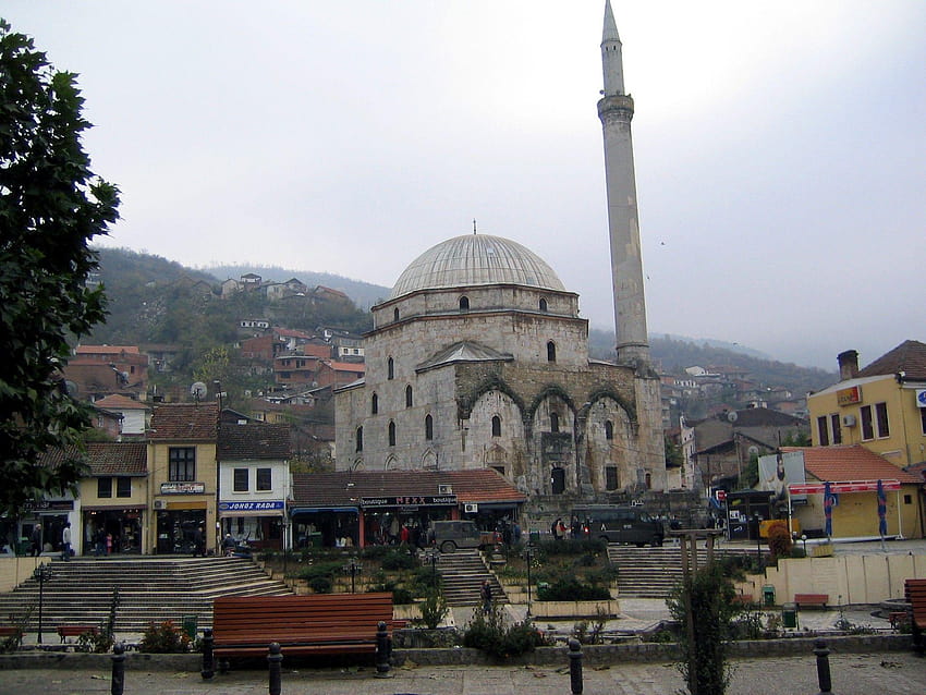 宗教: Sinan Pasha Mosque Prizren Kossovo シナンパシャモスク、コソボ 高画質の壁紙