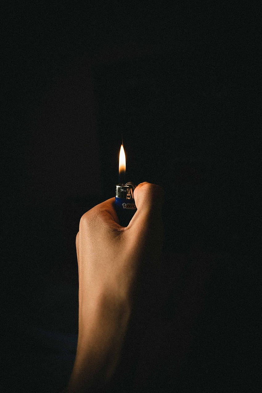 person lighting lighter on black backgrounds – Lighter on, lighters aesthetic HD phone wallpaper