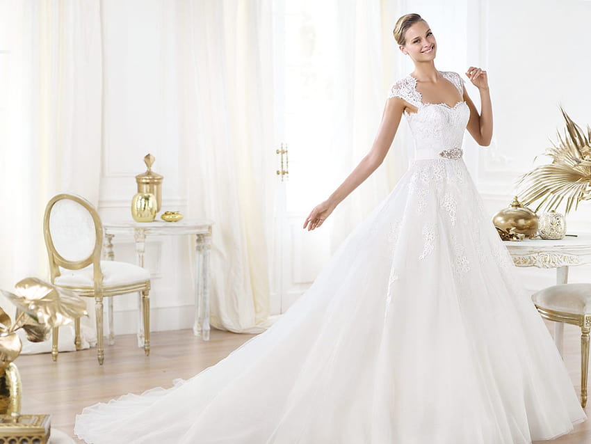 Best 4 Ball Gown on Hip, girl and decorative ball HD wallpaper