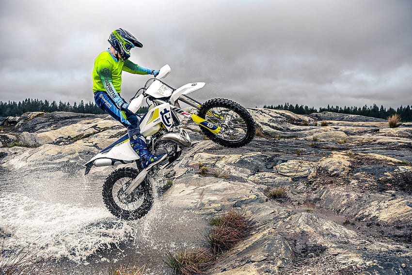 Husqvarna Motorcycles announces the 2019 enduro lineup of 2 stroke, two stroke HD wallpaper