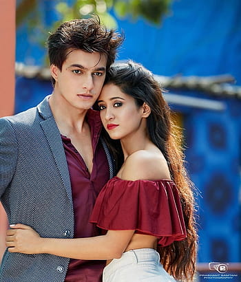 Kaira ❤ | Cute love couple, Bollywood couples, Cute couples photos