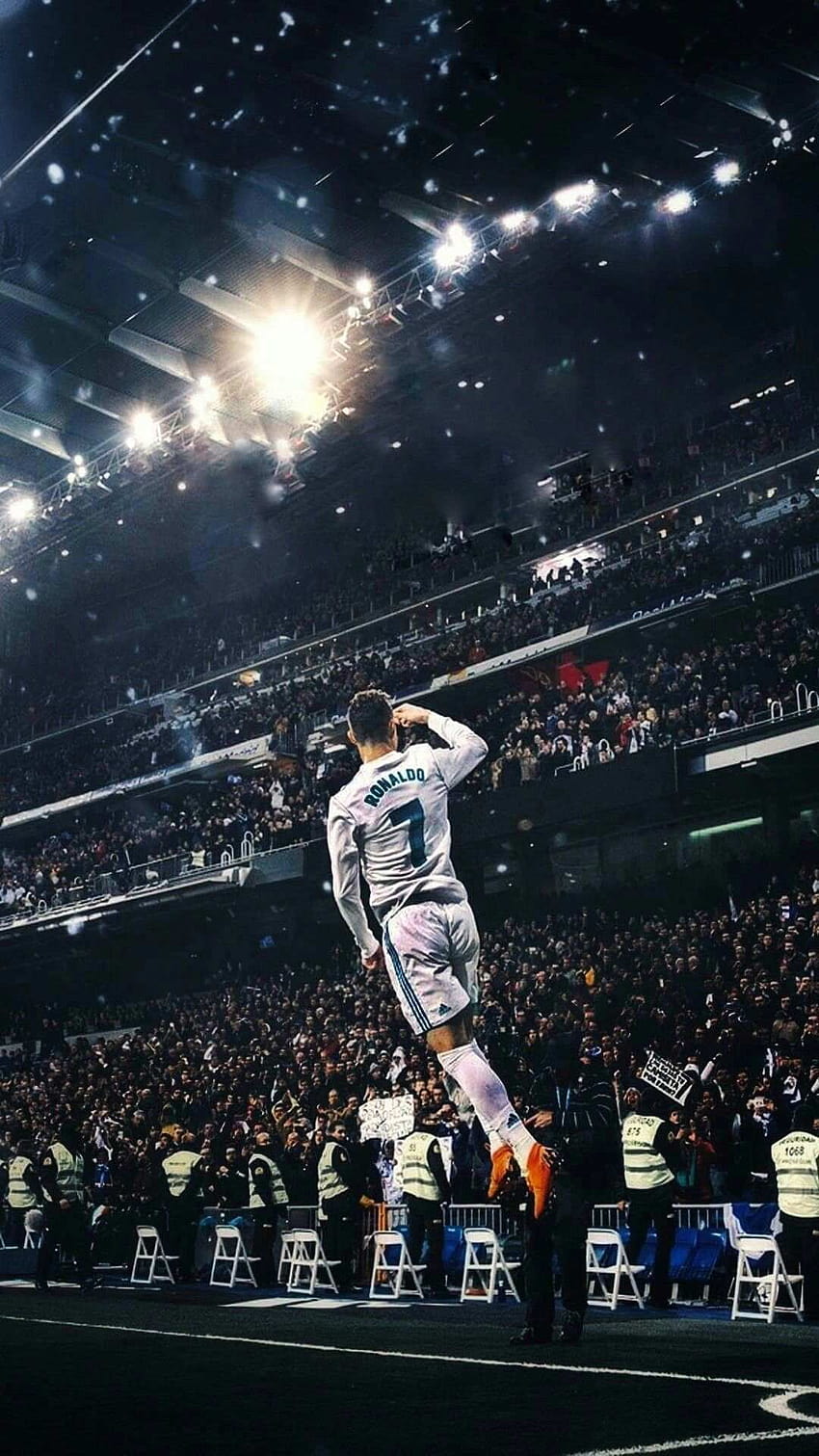 Perayaan Gol Sepak Bola Cristiano Ronaldo, ronaldo melompat wallpaper ponsel HD