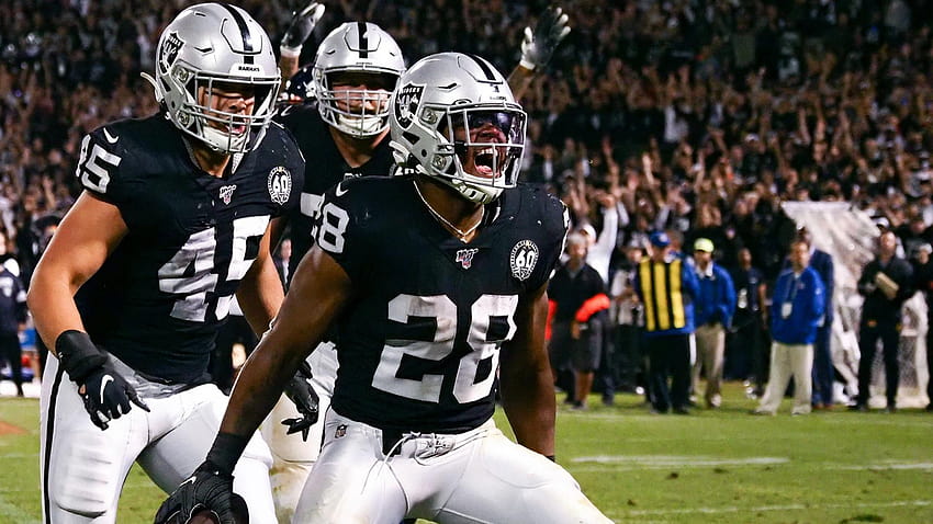 Download Las Vegas Raiders Josh Jacobs Wallpaper