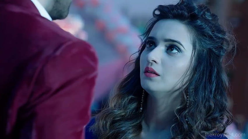 Shivani Surve como Shivani Bedi fondo de pantalla