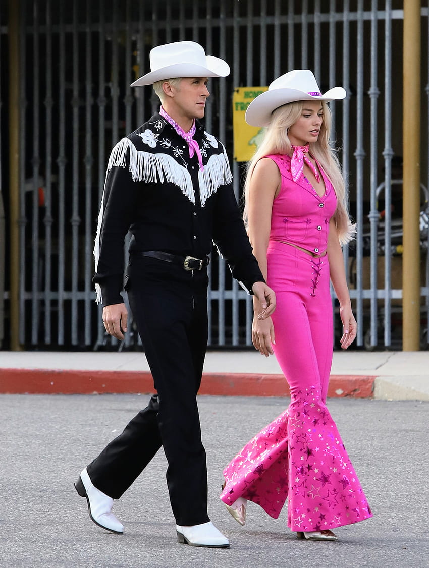 Ryan Gosling et Margot Robbie s'affrontent sur le tournage du film 'Barbie', barbie 2023 Fond d'écran de téléphone HD