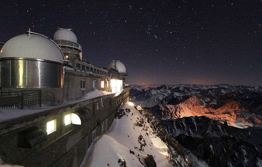 Observatorium, Pic Du MIDI, Französische Pyrenäen, Abschnitt космос HD-Hintergrundbild
