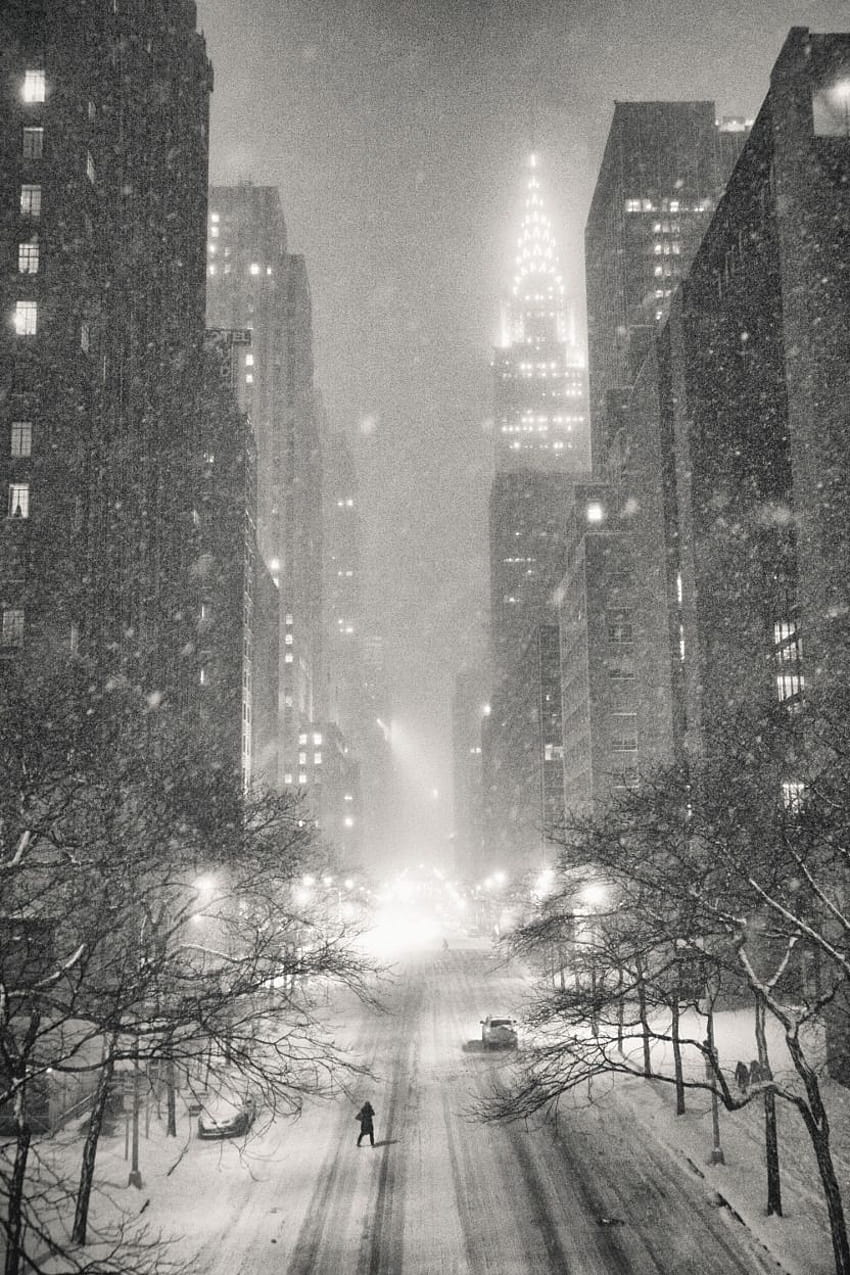 New York Snow, Winter Night Overlooking the Chrysler Building by nythroughthelens, new york city night winter HD phone wallpaper